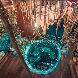 https://hidden-treehouse-tulum-eco-hotel-party.tulum-hotels.net