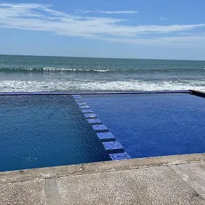 https://condo-playa-cerritos-con-2-albercas-mazatlan.mazatlan-hotels.com