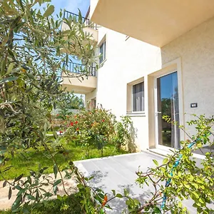 https://villa-gozhina.albaniahotels.org